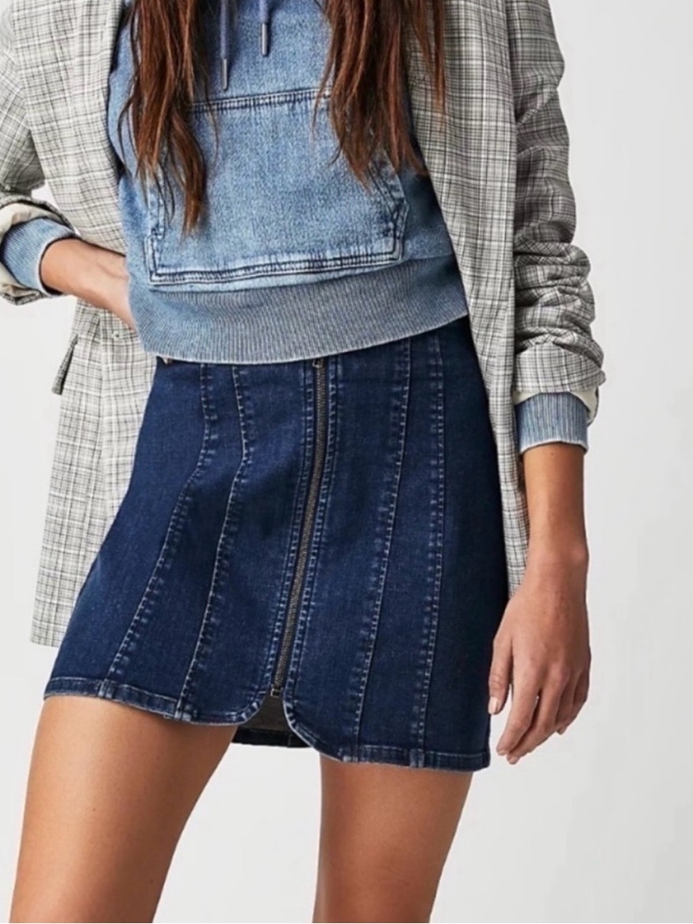 We The Free Layla Denim Panel Mini Skirt Dark Blue Size 10 Zipper Free People - Picture 2 of 6